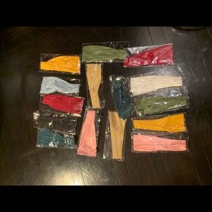 BRAND NEW - pack of multicolored stretchy comfy workout headbands, one size